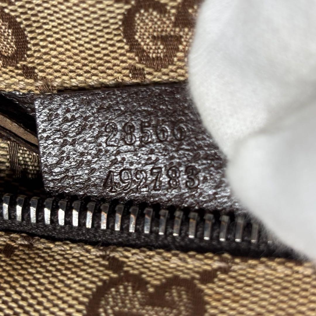 良品✨グッチ GGパターン ボディバッグ キャンバス レザー ブラウン