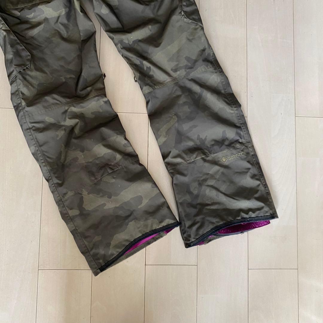 バートン　ビブパンツ　カモフラ　迷彩　BURTON ウェア　ゴアテックス