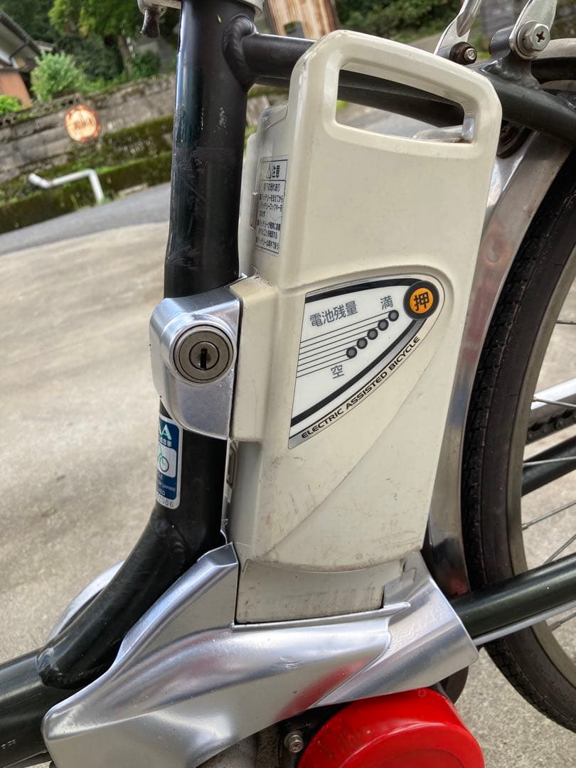 パナソニック電動アシスト自転車 シティタイプ モスグリーン色　バスケット付き