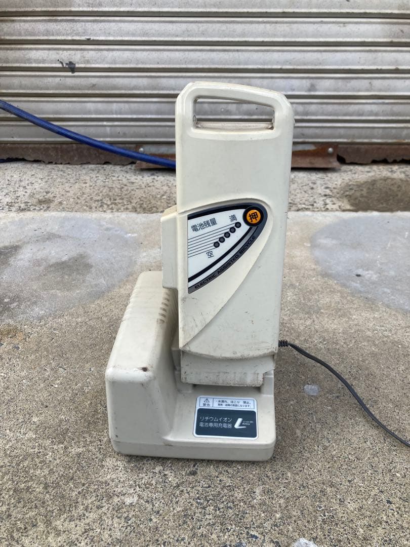 パナソニック電動アシスト自転車 シティタイプ モスグリーン色　バスケット付き