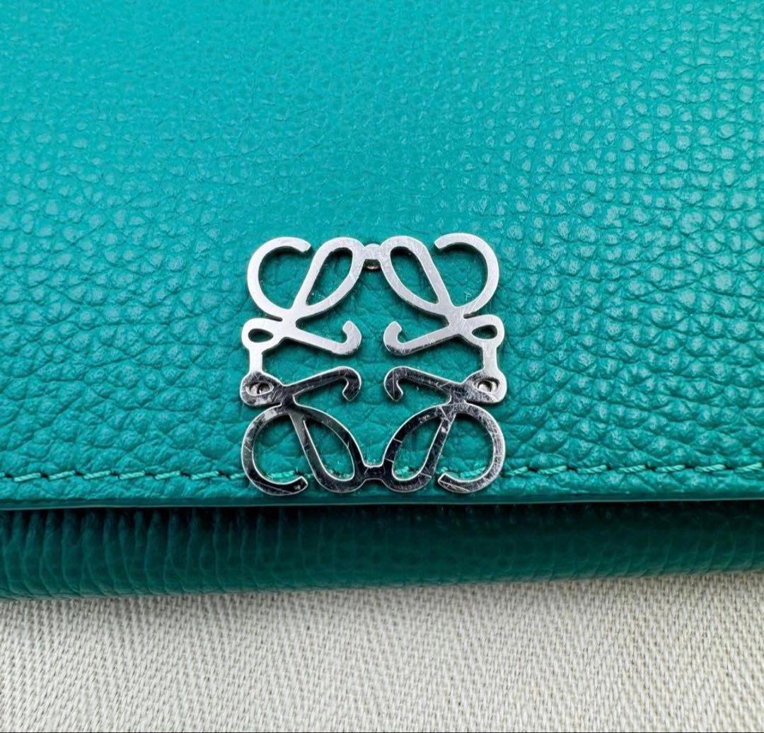 ゆ*こ様 LOEWE トライフォールド　三つ折り財布　エメラルドグリーン　アナグ