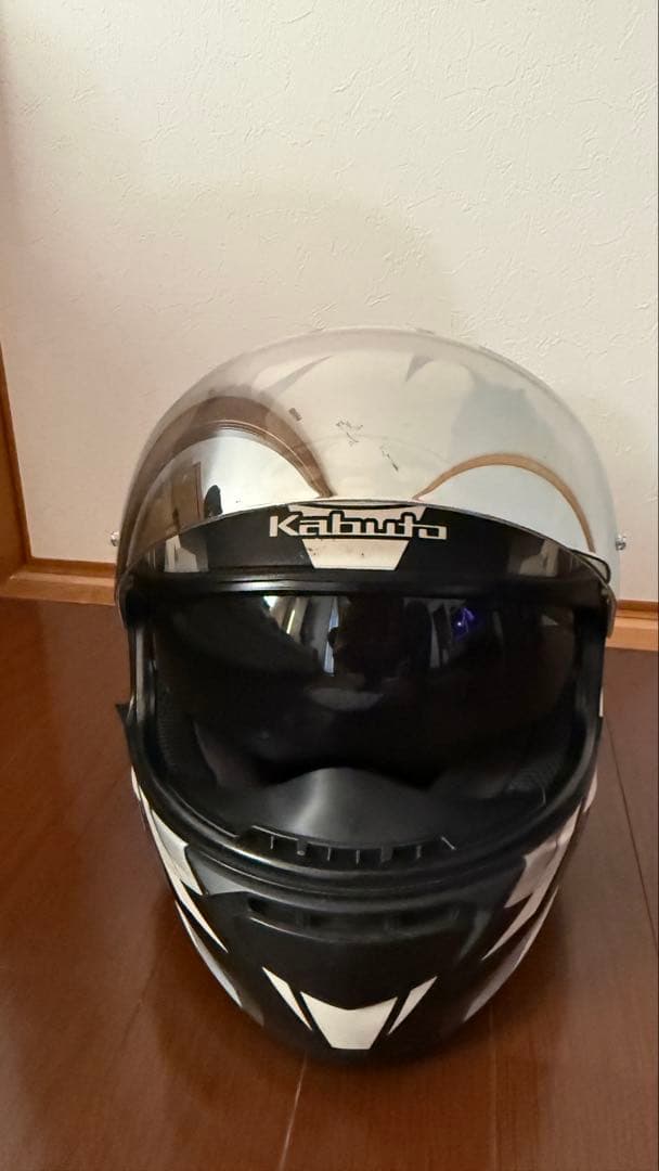 OGK KABUTO KAMUI-III (経年)