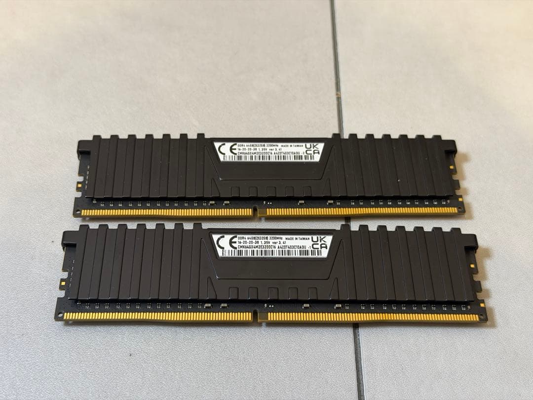 CORSAIR Vengeance LPX DDR4 32GB×2 64GB