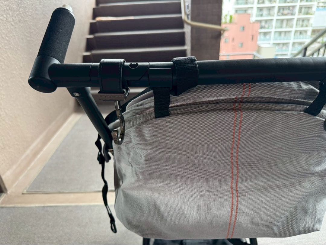 ベビーカー　サイベックスのリベル（Libelle）グレー　　nk01