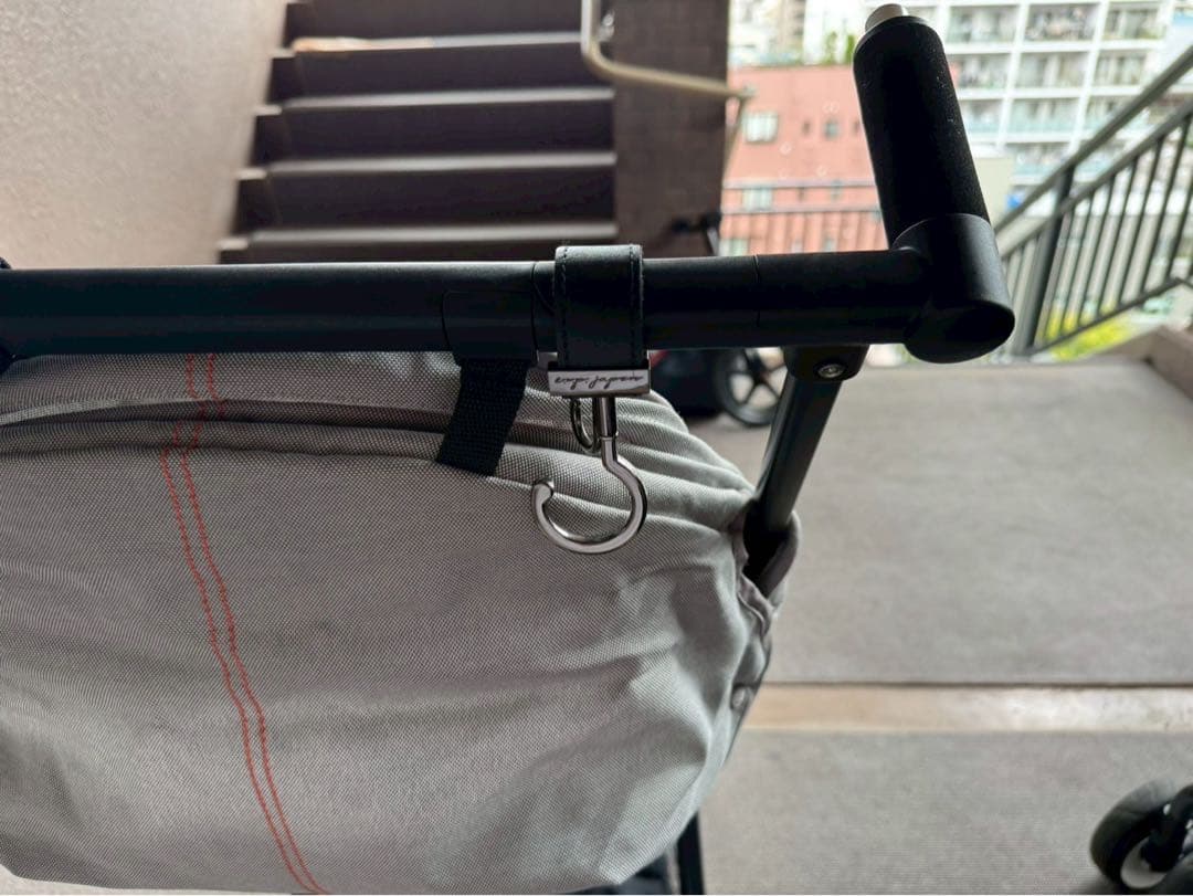 ベビーカー　サイベックスのリベル（Libelle）グレー　　nk01