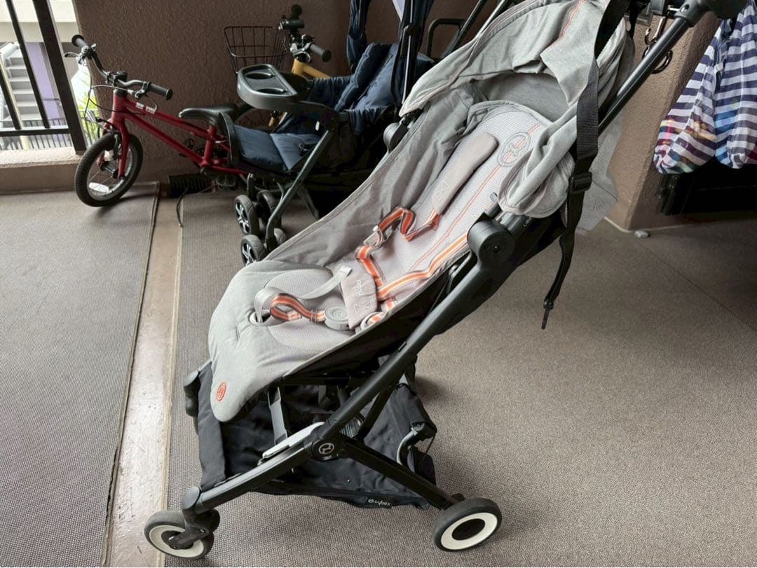 ベビーカー　サイベックスのリベル（Libelle）グレー　　nk01