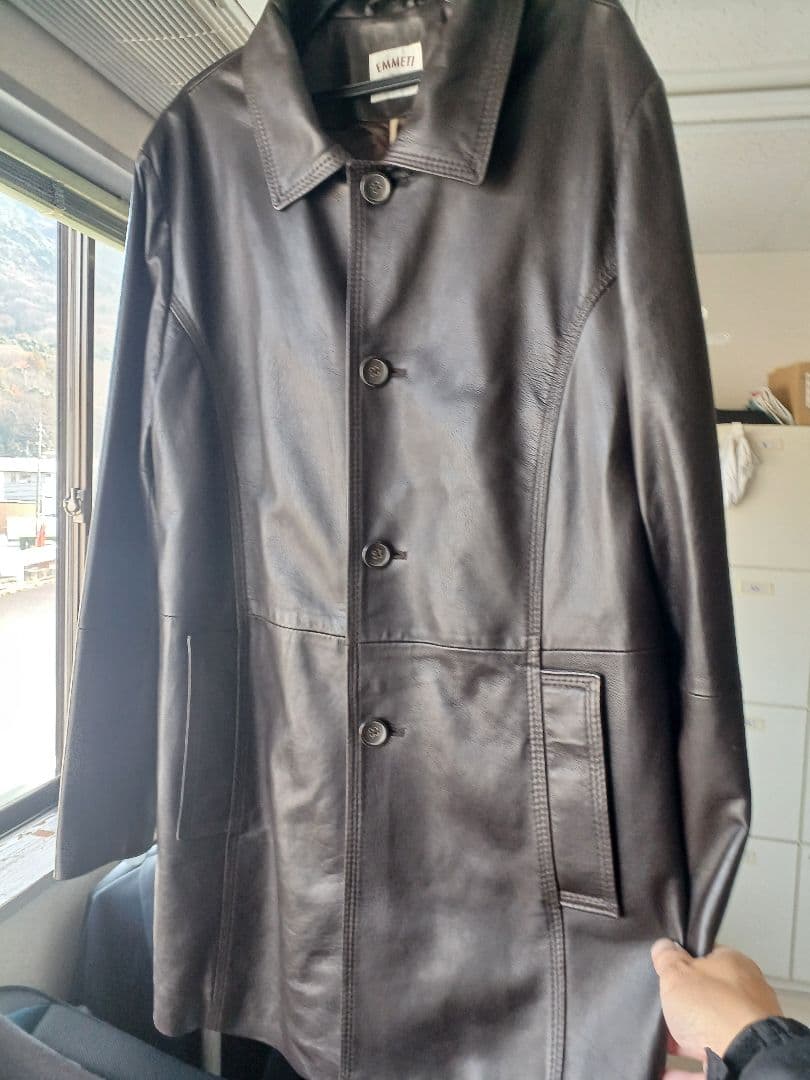 EMMETI 　ダークブラウン レザーコート