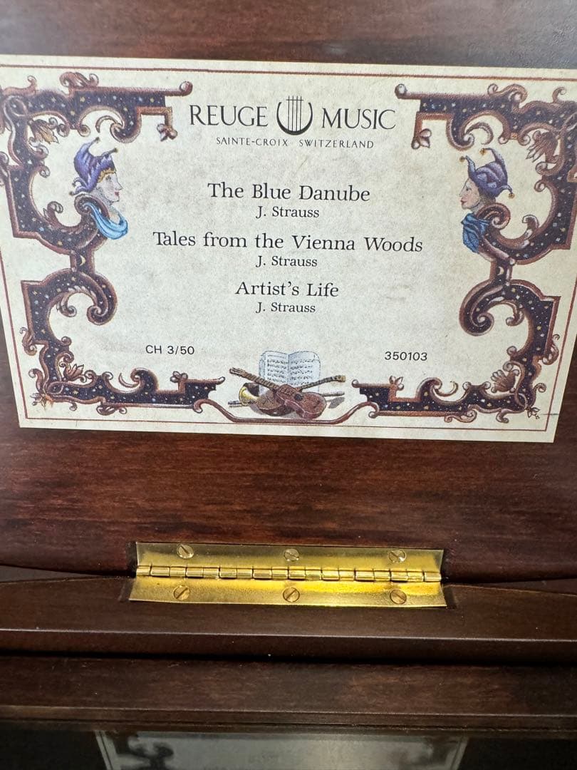 リュージュ 50弁レア曲 ブルードナウ 芸術家の生活 ウィーンの森の物語