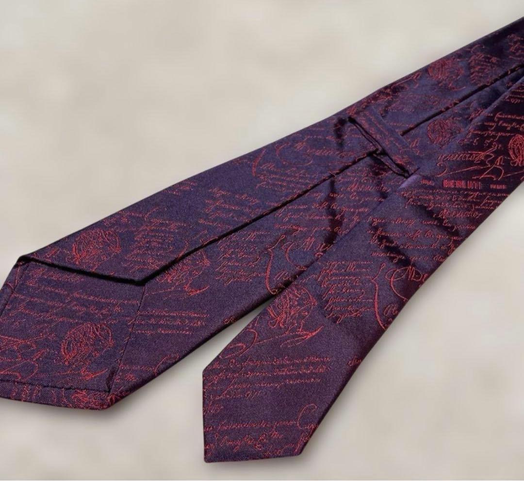 ベルルッティ　カリグラフィー　バーガンディ　ネクタイ
