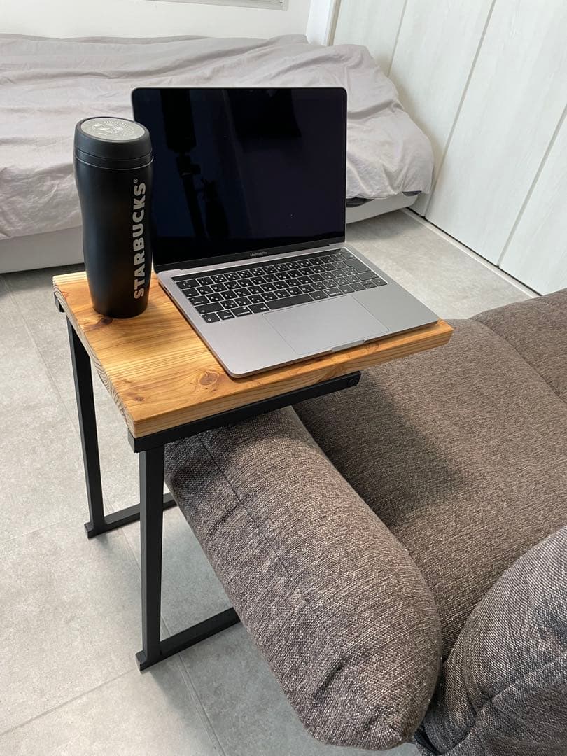 国産杉　無垢材　サイドテーブル　ハンドメイド　アイアン脚　即日発送