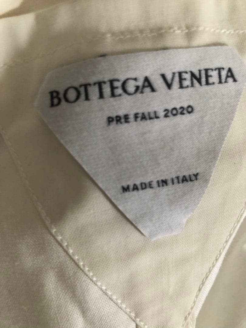 Bottega Veneta ホワイト 半袖シャツ 36
