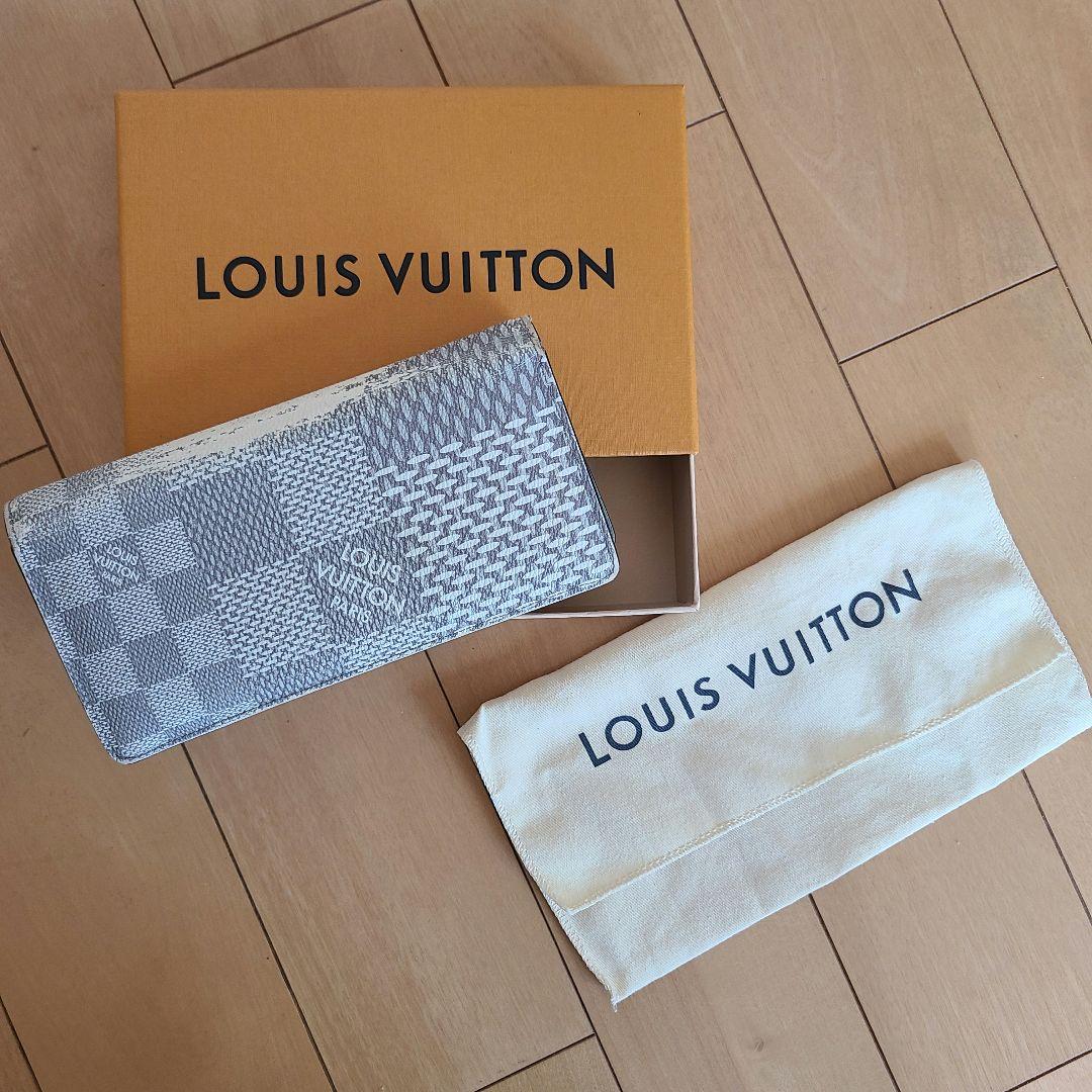 (値下げ)希少　ルイヴィトン　ダミエ　グラフィット　3Dプラザ　ICチップ