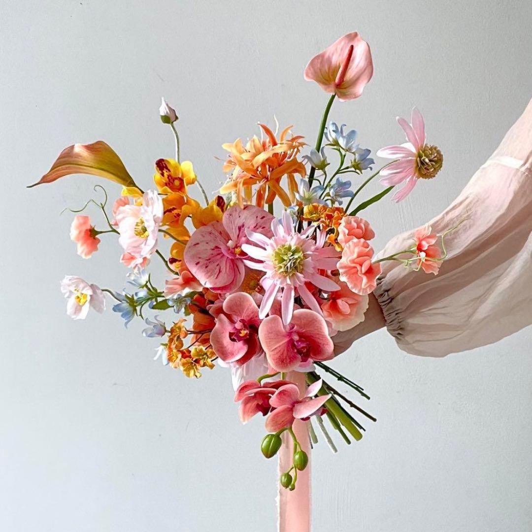 アーティフィシャルフラワー　ブーケ　ぴょんぴょんブーケ