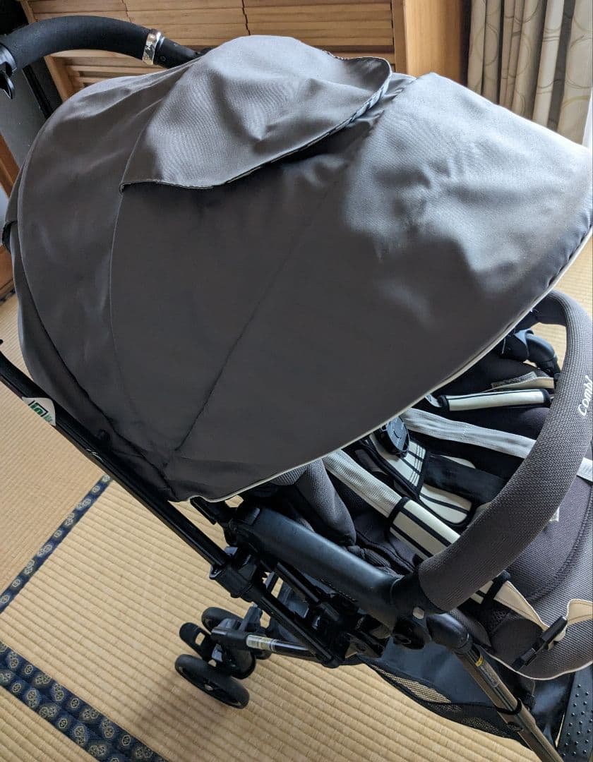 Combi ベビーカー スゴカル4キャス compact HH　チャコールグレー