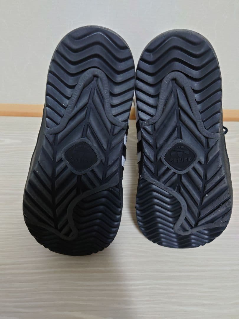 中古　adidas スノーボードブーツ　スーパースター ホワイト/ブラック