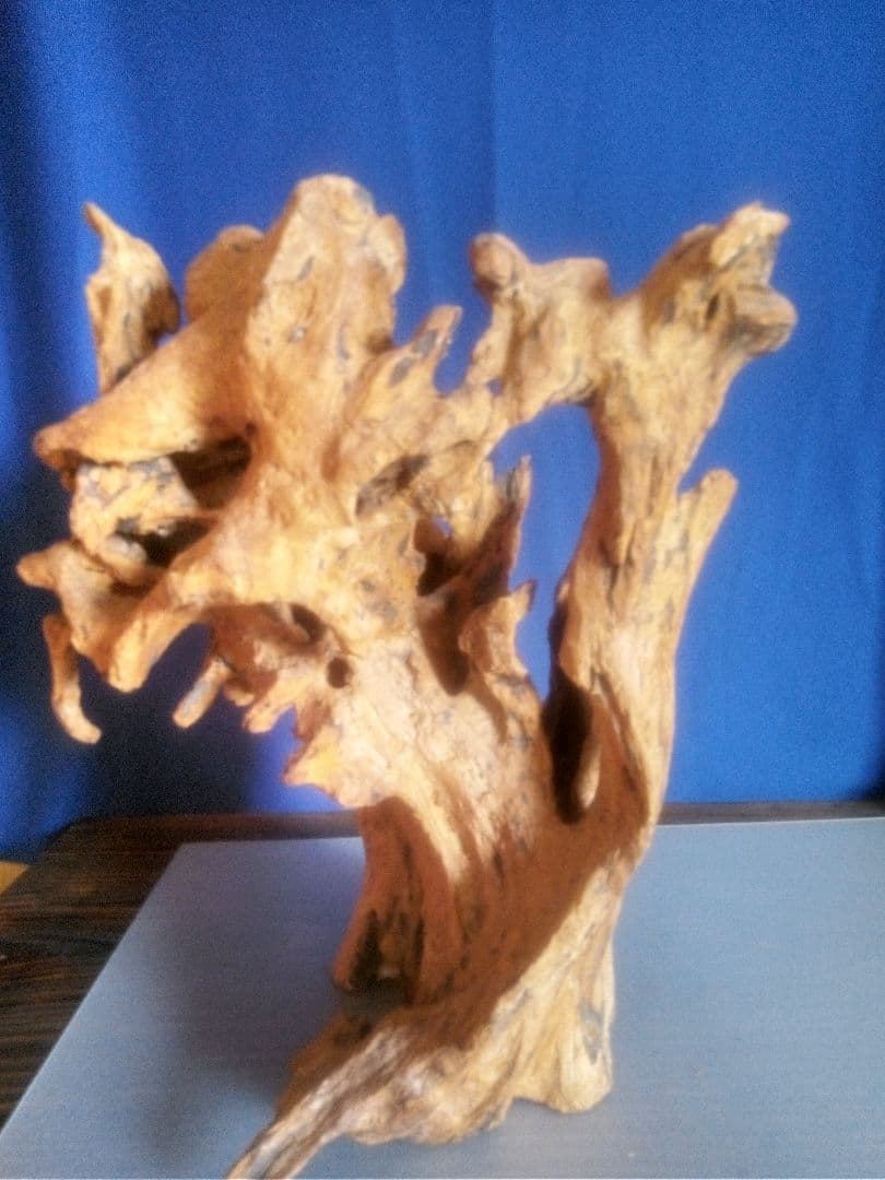 工芸品　　木の根のオブジェ