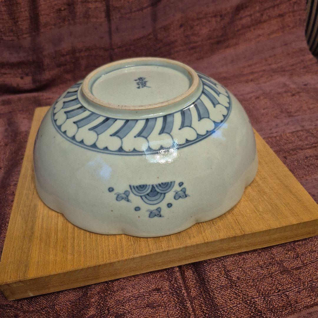 有田焼　佐藤走波　染錦菊花山水鉢23cm