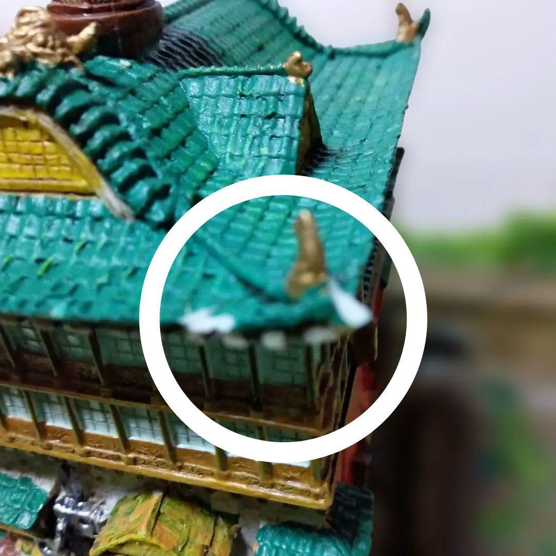 ジブリ　千と千尋の神隠し 限定版置物