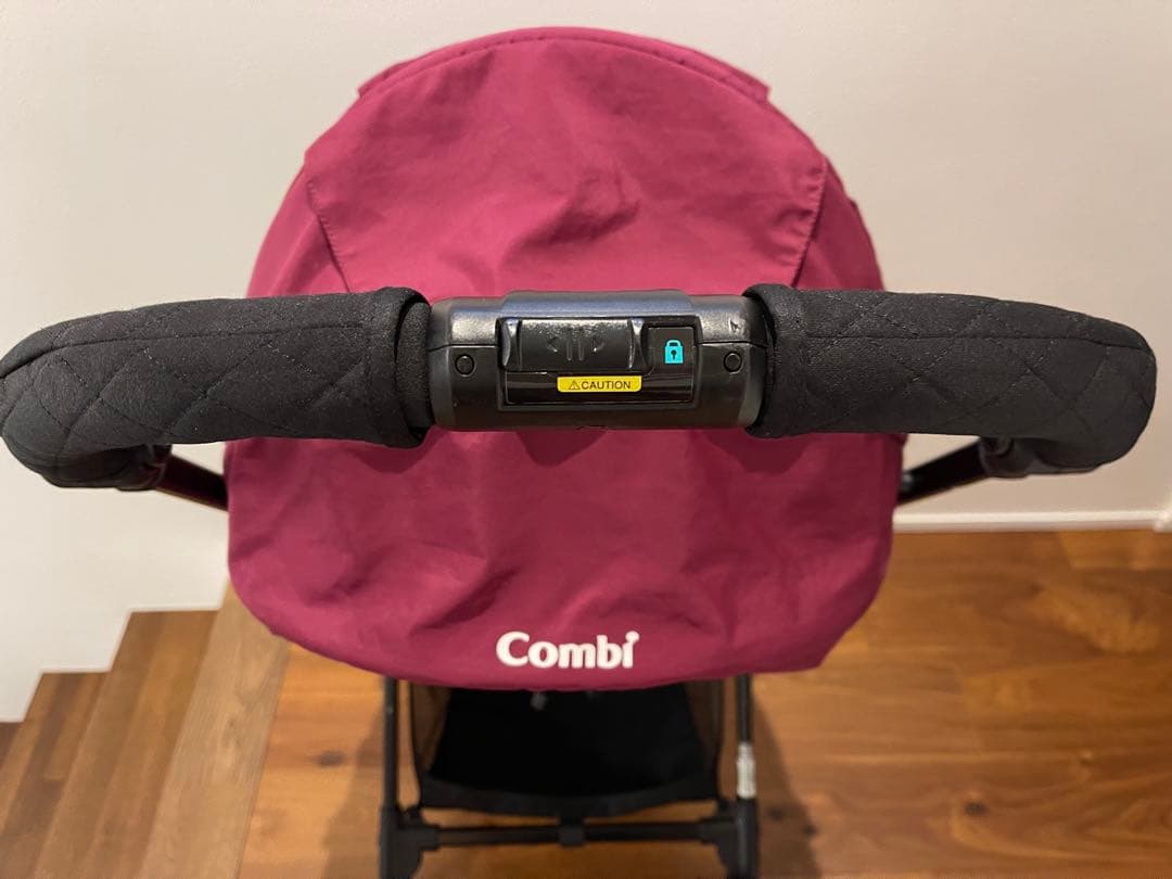 Combi コンビ　スゴカルα 4キャス コンパクト　エッグショック　ベビーカー