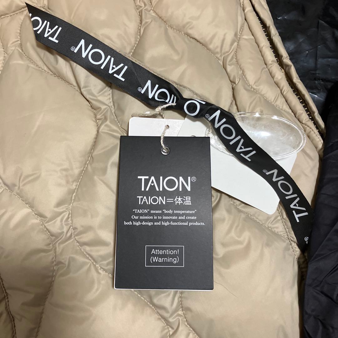 美品TAION タイオン MILITARY V NECK WZIPダウンベスト