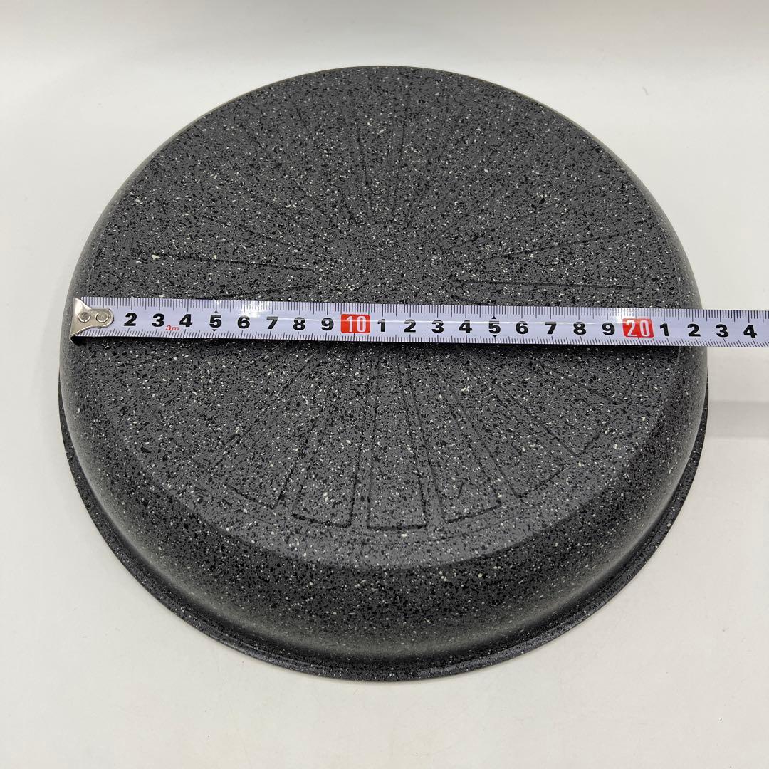 未使用　バッラリーニ ヴィンチ セラミックフライパン 20／26cm 取っ手付き
