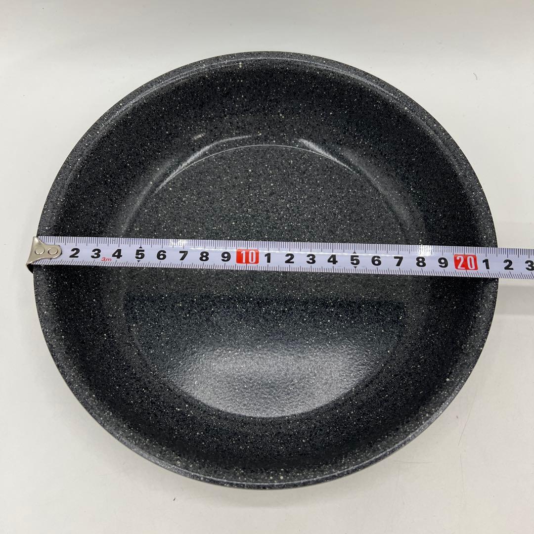未使用　バッラリーニ ヴィンチ セラミックフライパン 20／26cm 取っ手付き