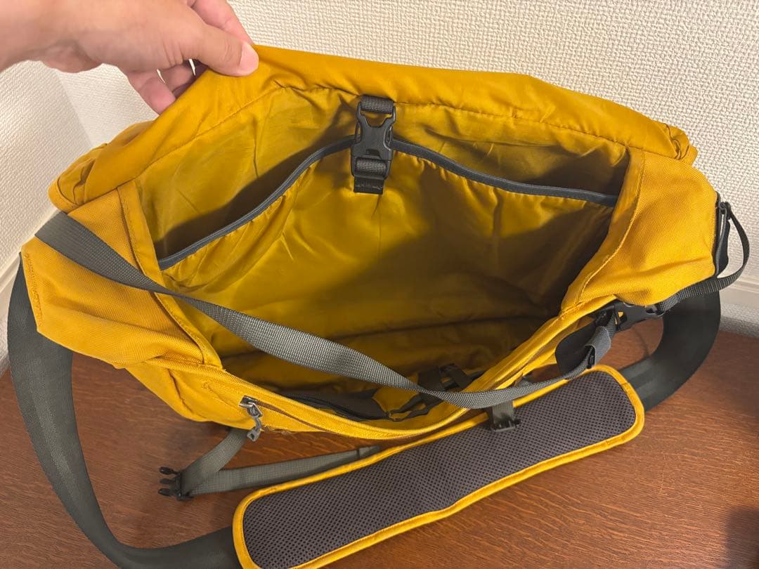 patagonia イエローメッセンジャーバッグ 2way ショルダー