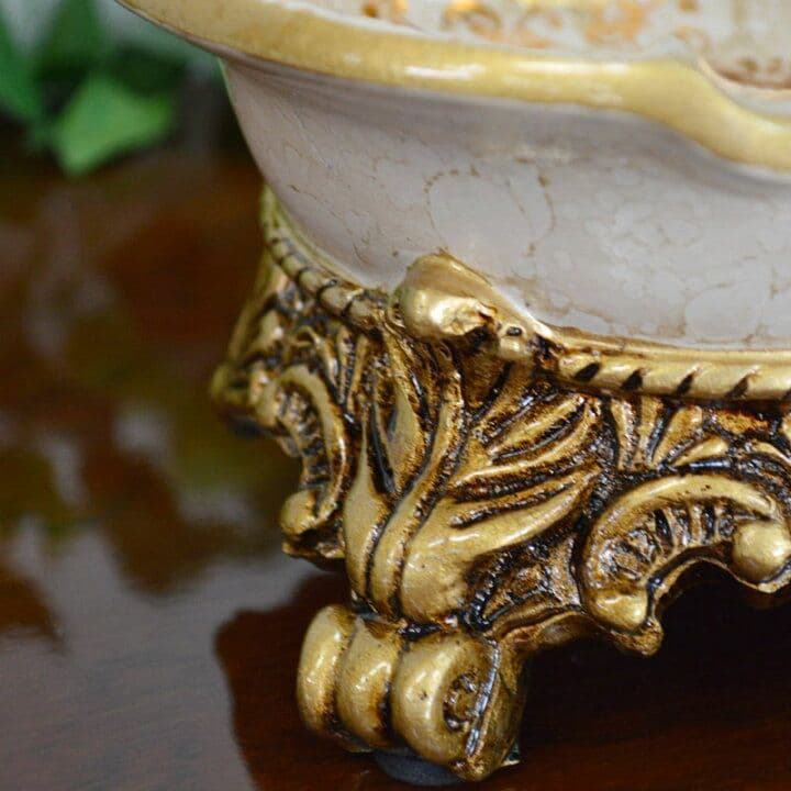 輸入雑貨　シノワズリ　灰皿　ゴールド　花柄　リビング　小物入れ