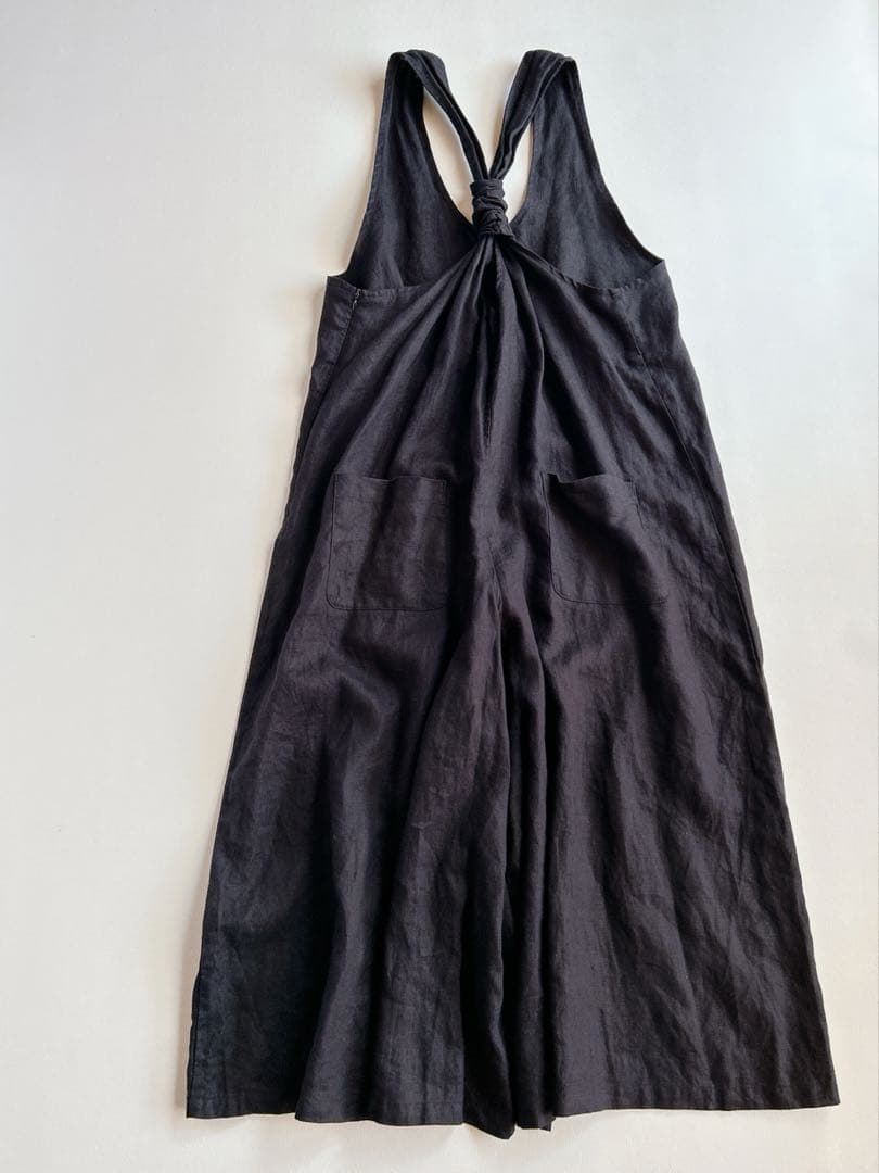 YARRA ヤラ ⿻ バックシャン リネン サロペット 黒 ルーズ 麻 ゆったり
