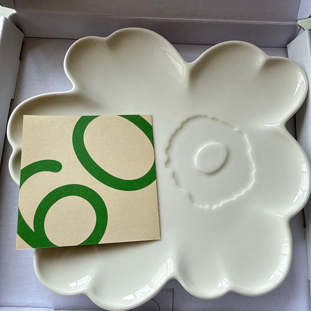 marimekko ウニッコプレート　ホワイト　②