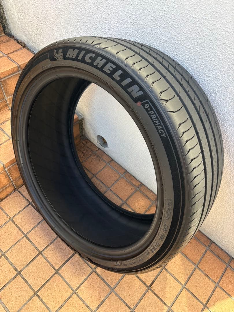 【バリ山9.5分残】MICHELIN ePRIMACY 235/45R21 1本