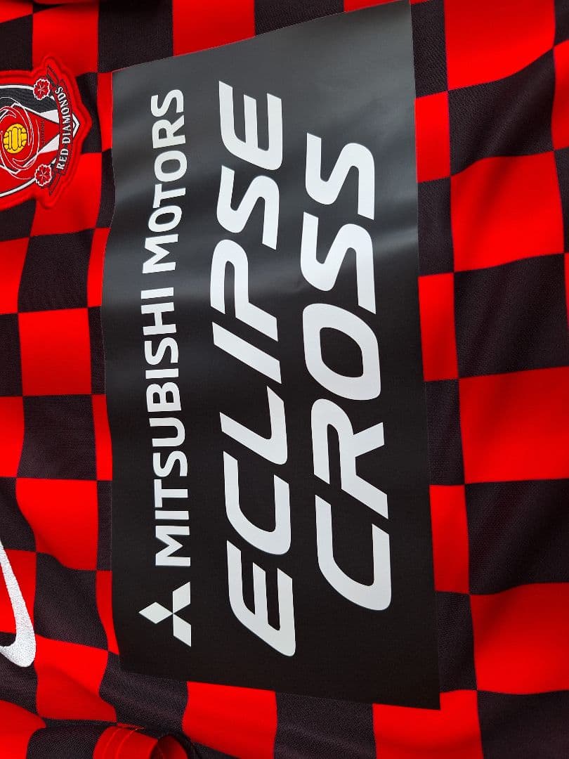 【新品・未使用】浦和レッドダイヤモンズプレマッチウェア