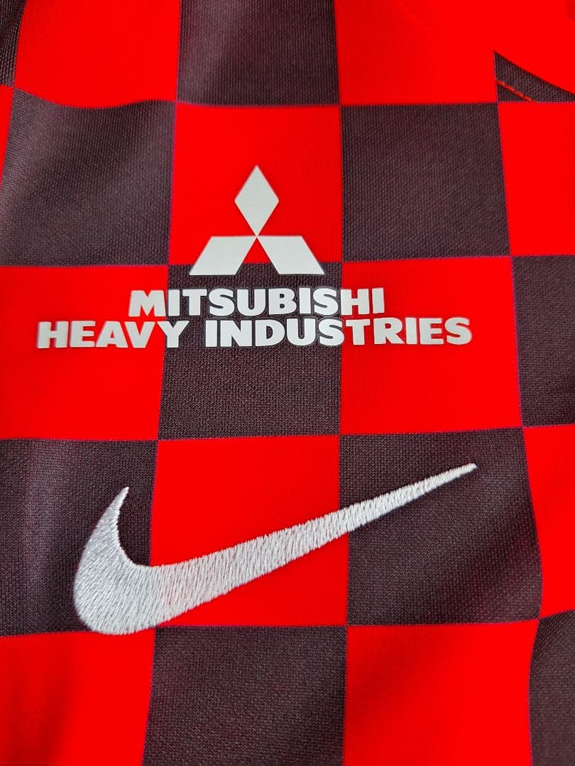 【新品・未使用】浦和レッドダイヤモンズプレマッチウェア