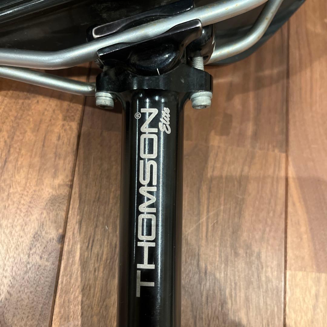 THOMSON シートポスト 27.2mm x 250mm fabricシート