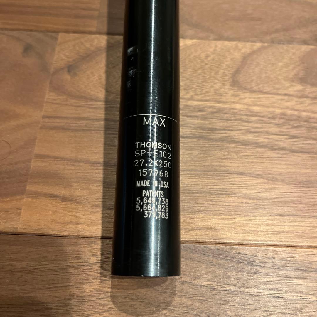 THOMSON シートポスト 27.2mm x 250mm fabricシート