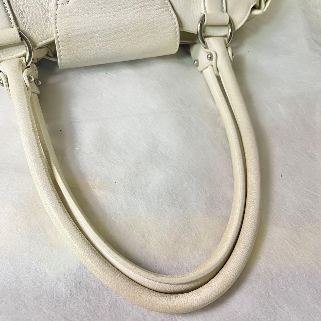 Salvatore Ferragamoガンチーニ マリッサ ショルダーバッグ