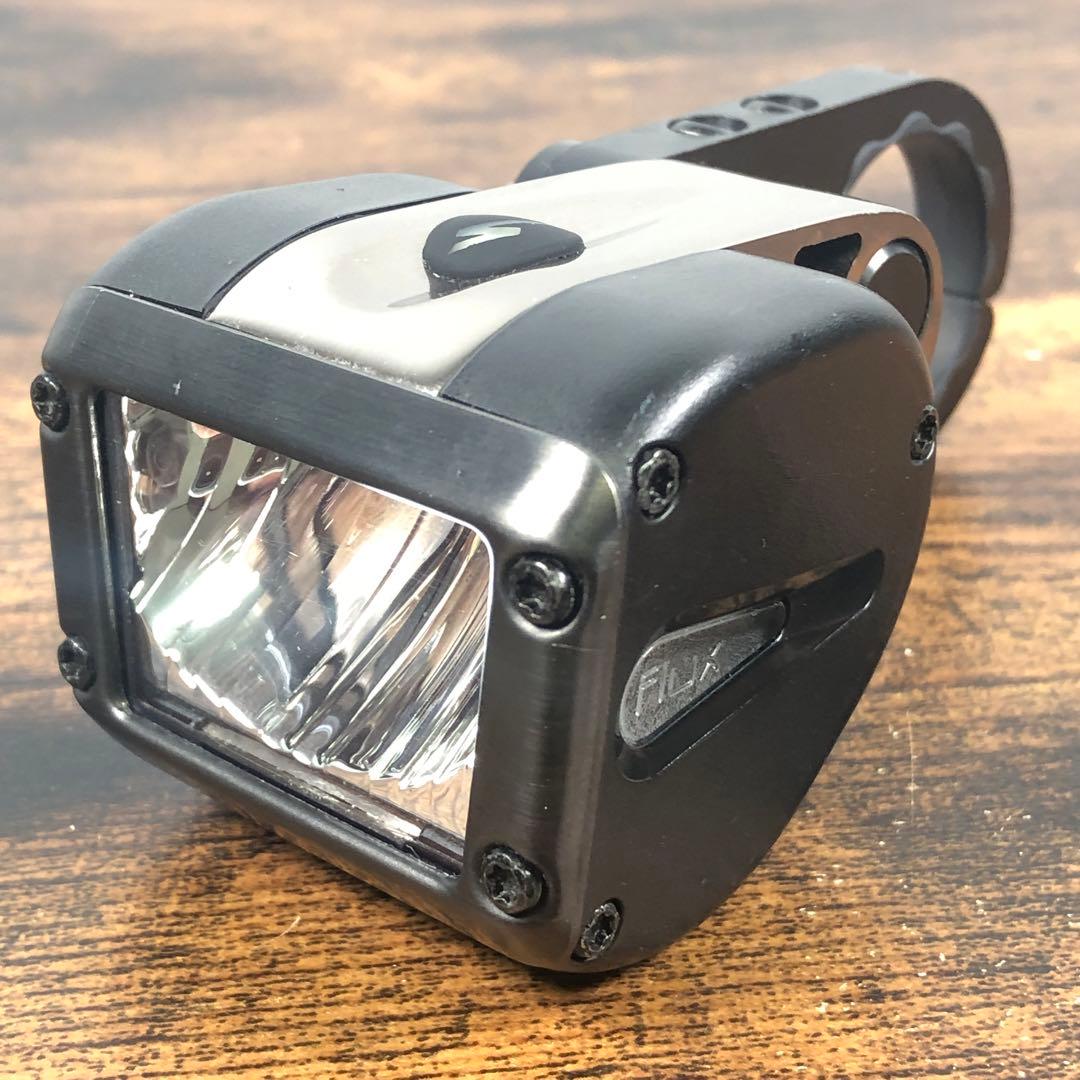 SPECIALIZED Flux Elite Headlight 400ルーメン