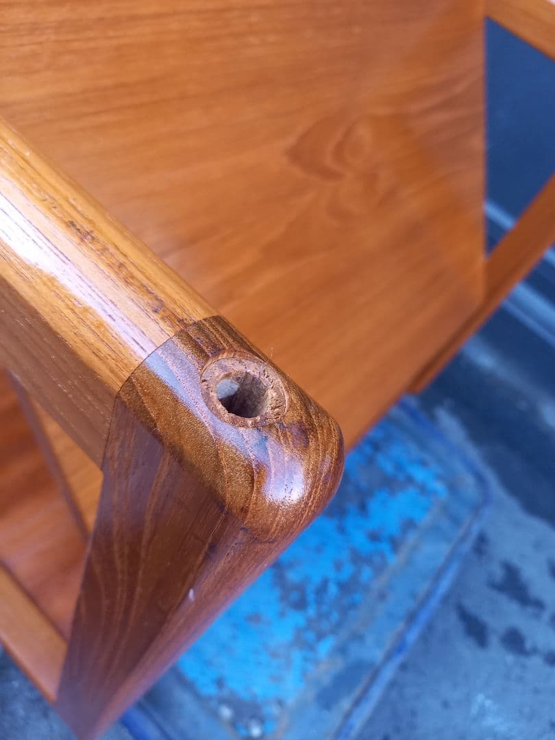 北欧　モダン　デンマーク　アクセル　キアスゴー　サイド　テーブル　ワゴン