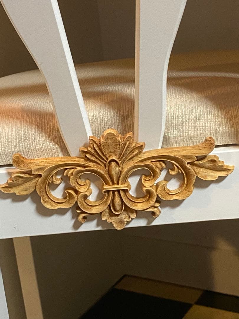 ロココ仕様♦️便利な収納ドレッサー♦️バイカラー♦️チェア＆ライト付♦️送料込