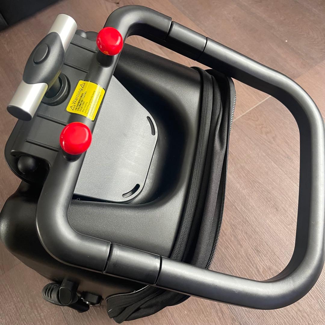 Q-BOX 乗れるキャリーケース　スーツケース　ケース拡張機能付　キャリーカート