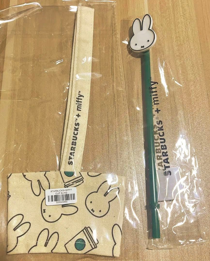 ミッフィー スターバックス ストロークリップ カップスリーブ　新品