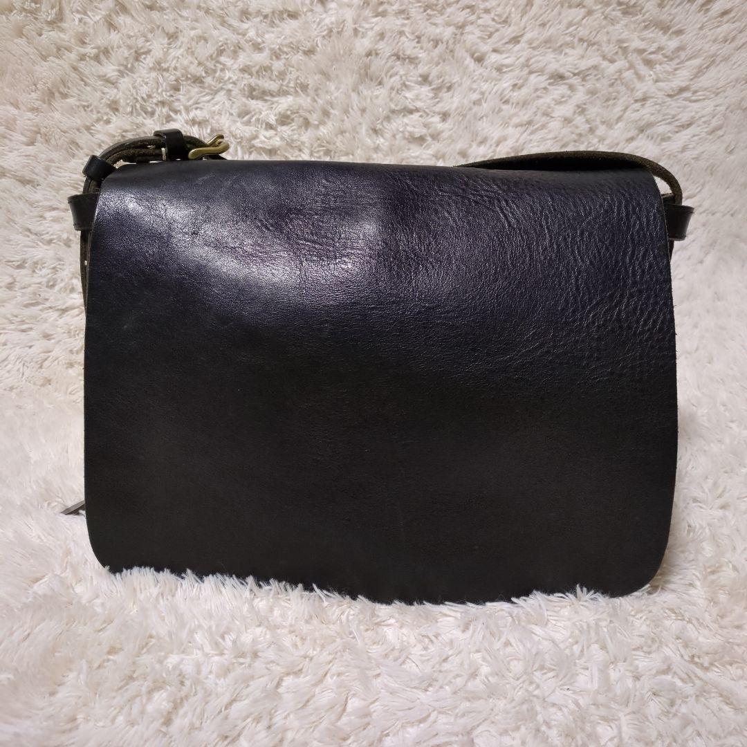 美品！SLOW　レザーショルダーバッグ　メッセンジャーバッグ　ブラック