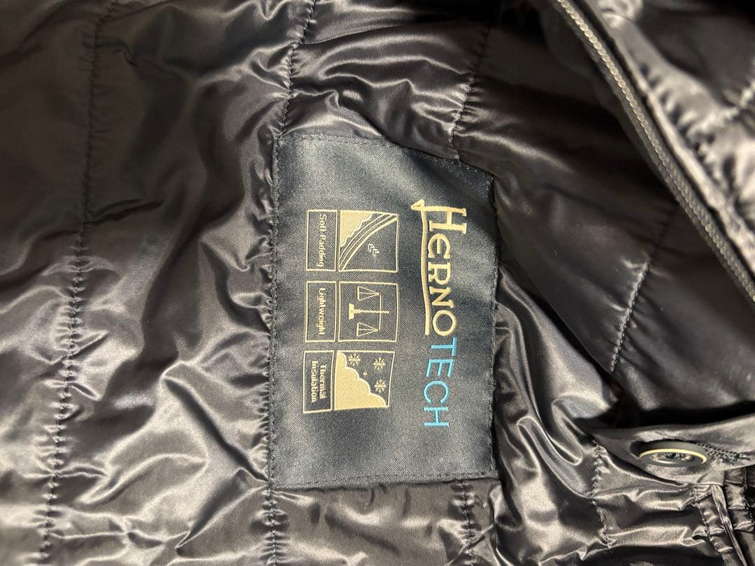 【美品】　Herno ネイビー シングルブレスト チェスターコート