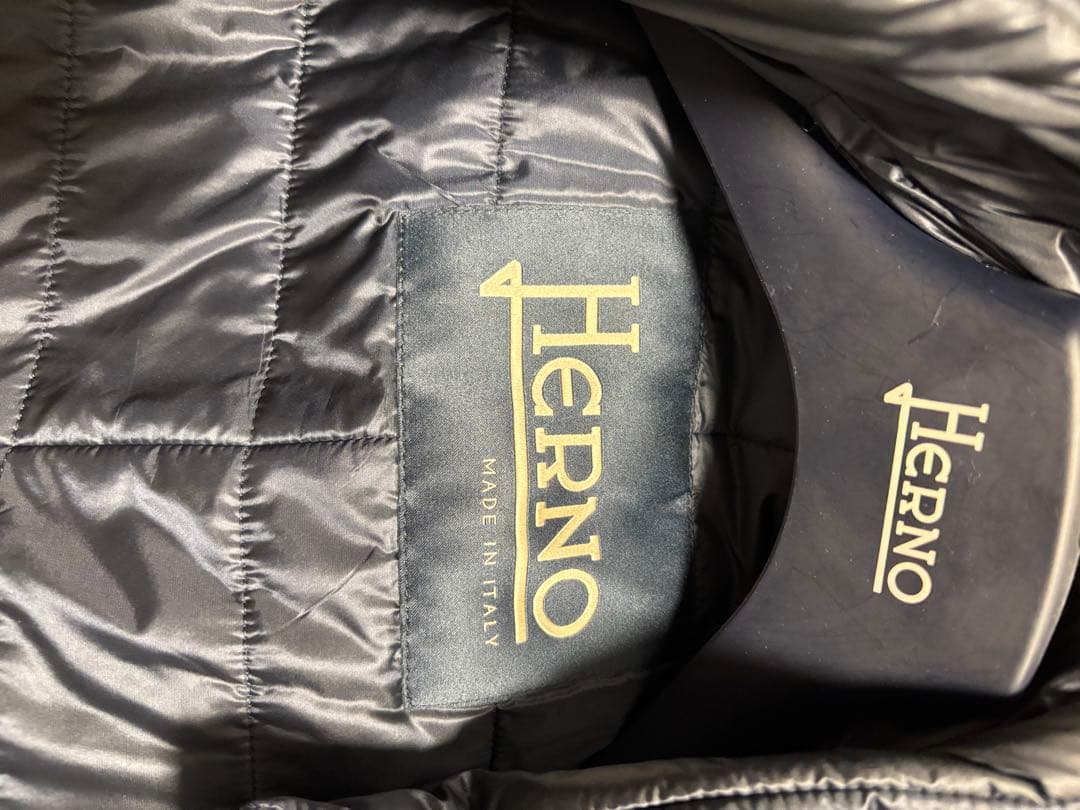 【美品】　Herno ネイビー シングルブレスト チェスターコート