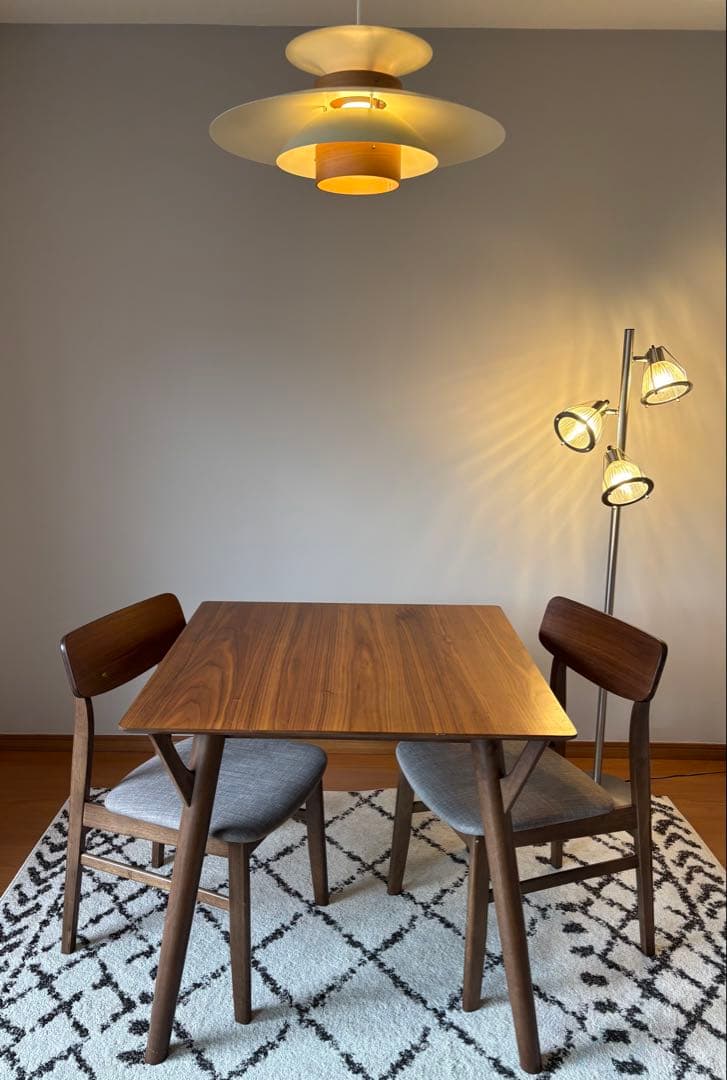 みいこ様　ニトリ　ダイニングテーブル