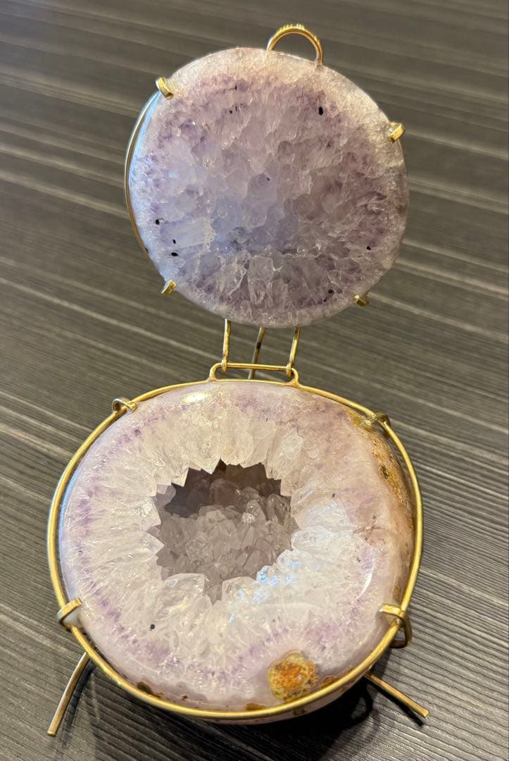 トレジャーメノウ アメジスト 台座付き ペア 蓋付き ジオード 瑪瑙 天然石