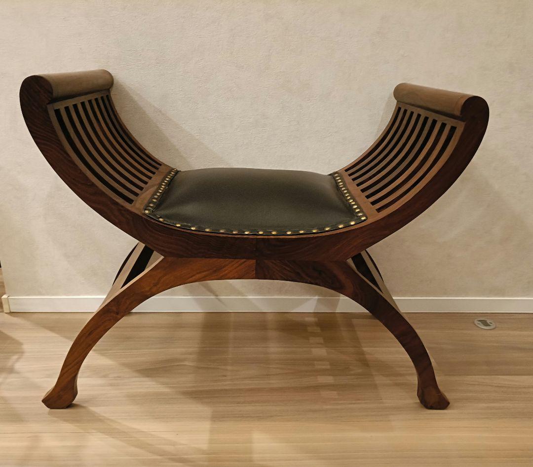 カルティニチェア　一人掛け　黒レザーシート　アジアン　スツール　家具　猫脚