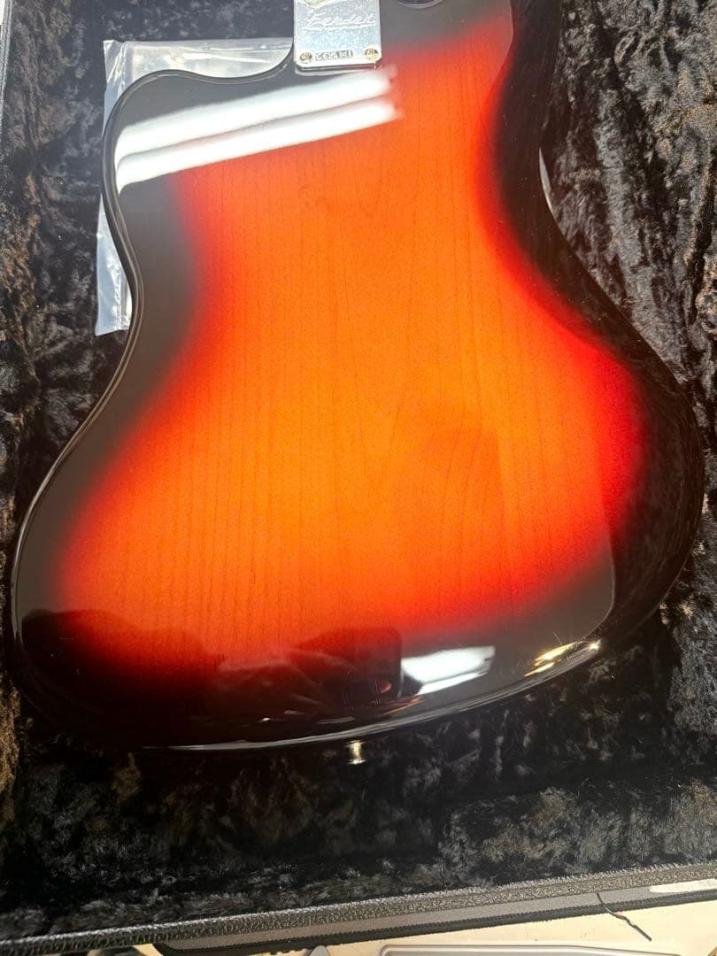ギター Fender Artist Series  Cobain Jaguar