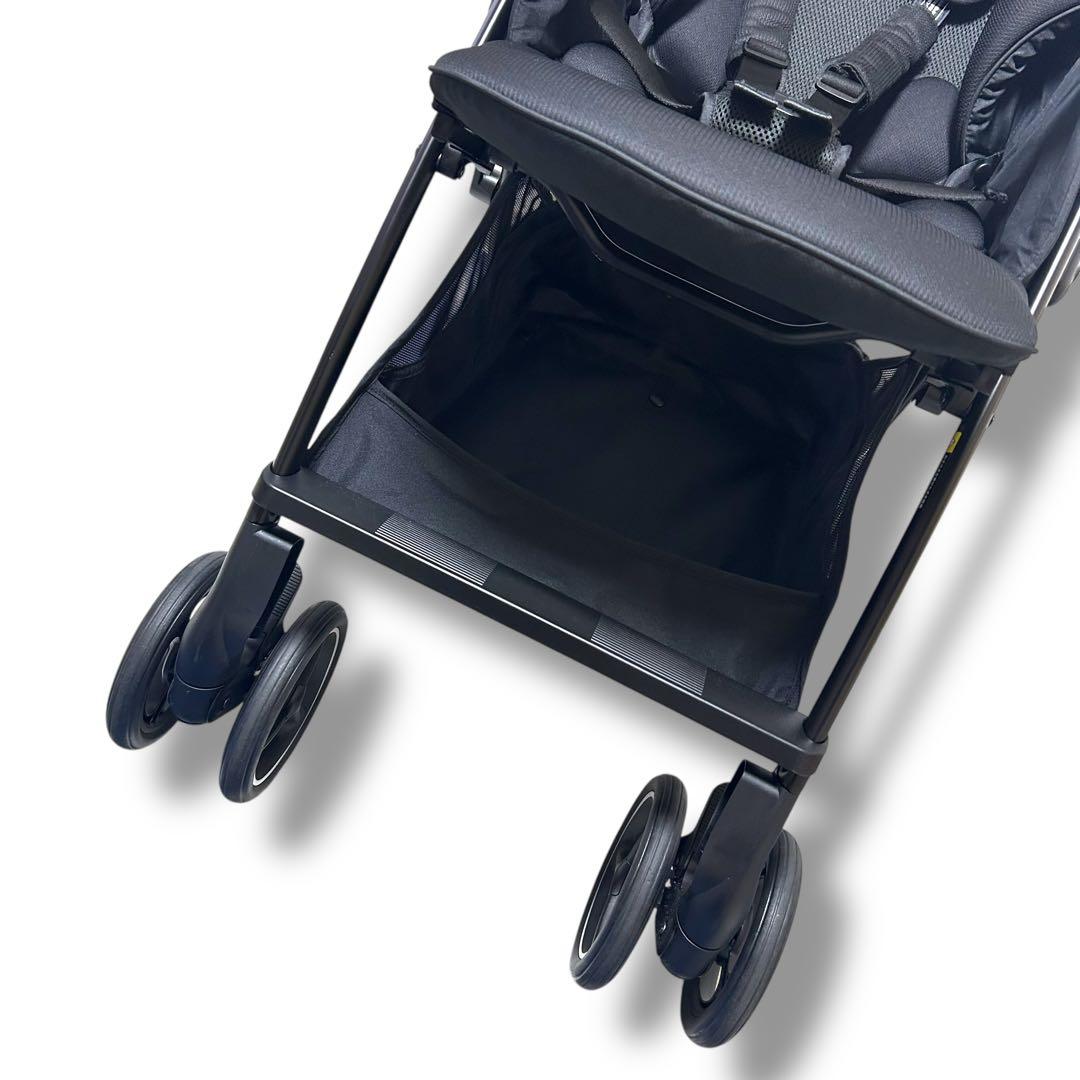 【ほぼ未使用】Aprica ラクーナクッションフリー 2025年モデル