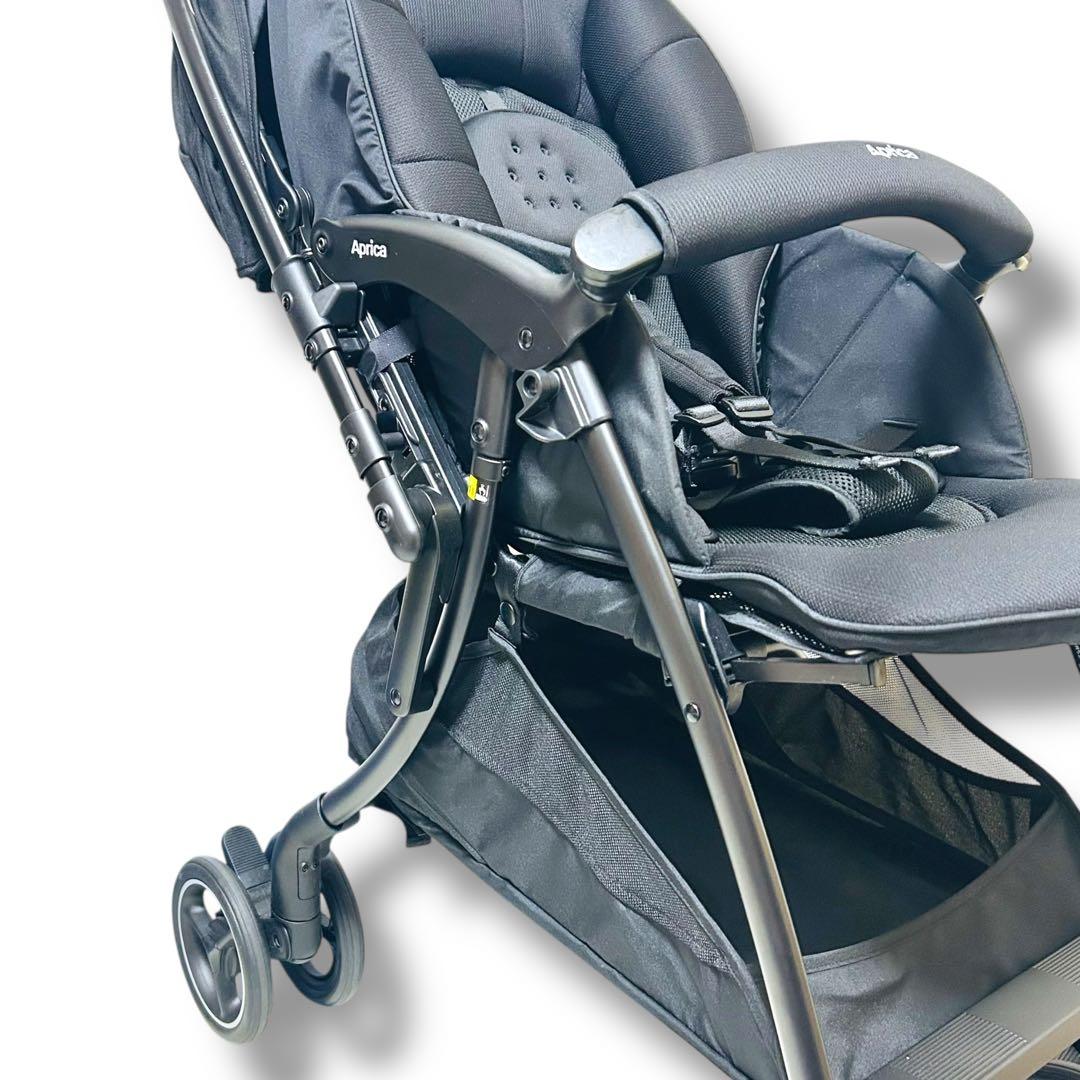 【ほぼ未使用】Aprica ラクーナクッションフリー 2025年モデル